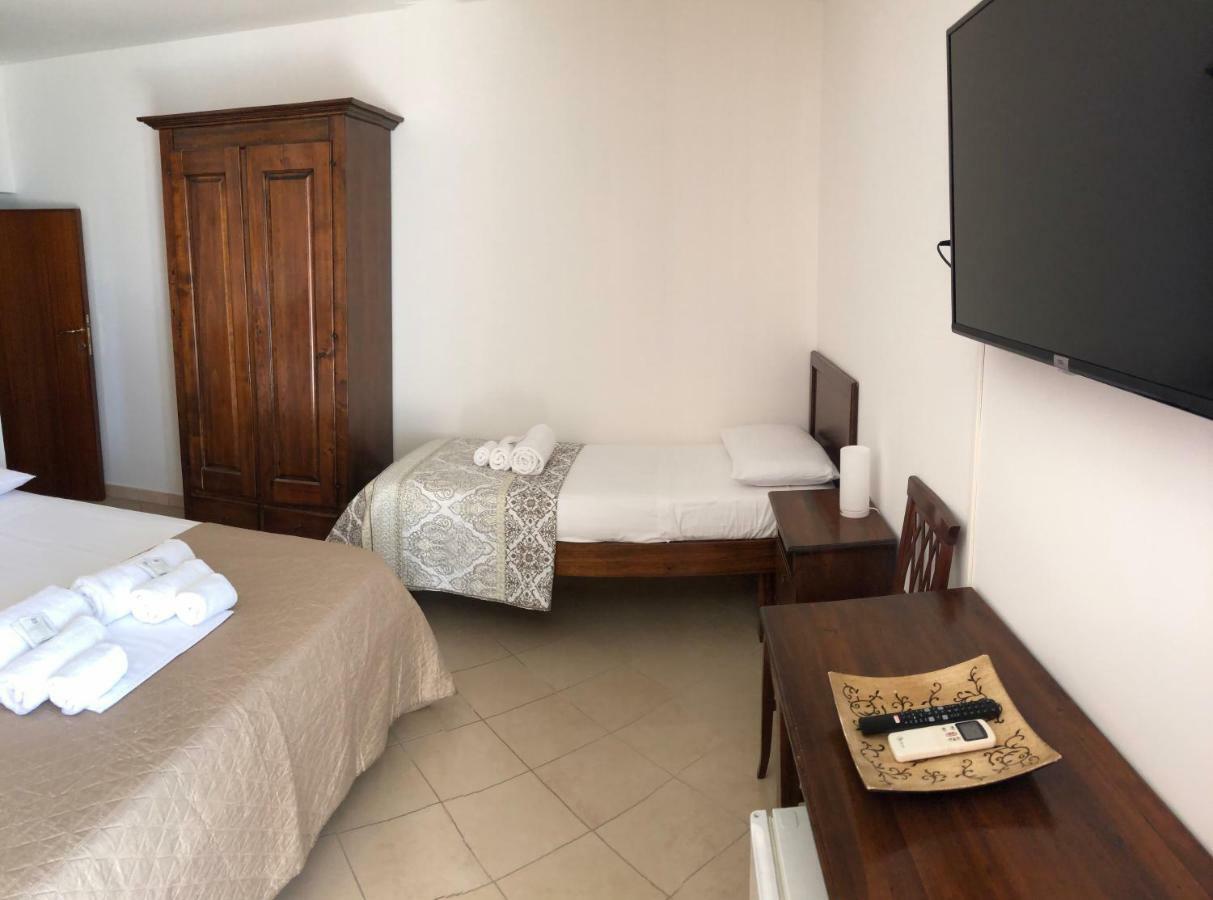 Piazza Salento Bed & Breakfast Lecce Ngoại thất bức ảnh